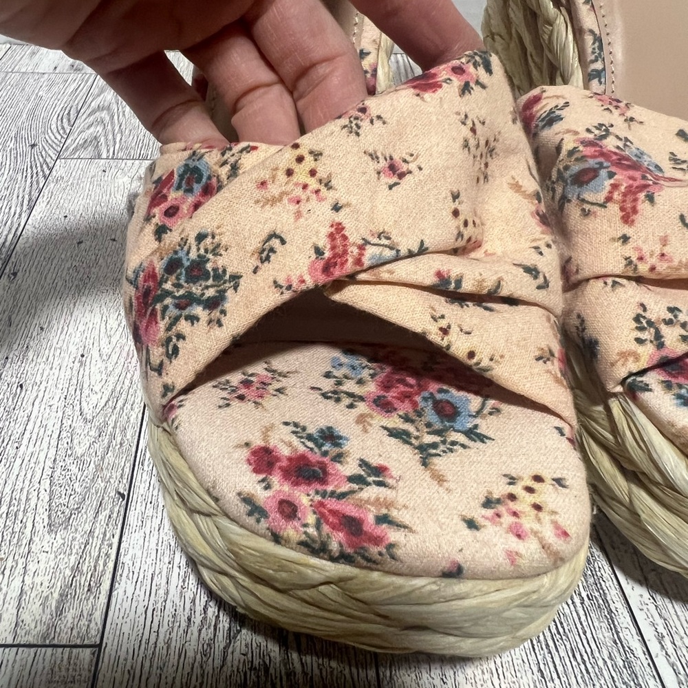 Blush Pink Floral Steve Madden platform Wedges Sz 10 - Picture 6 of 10